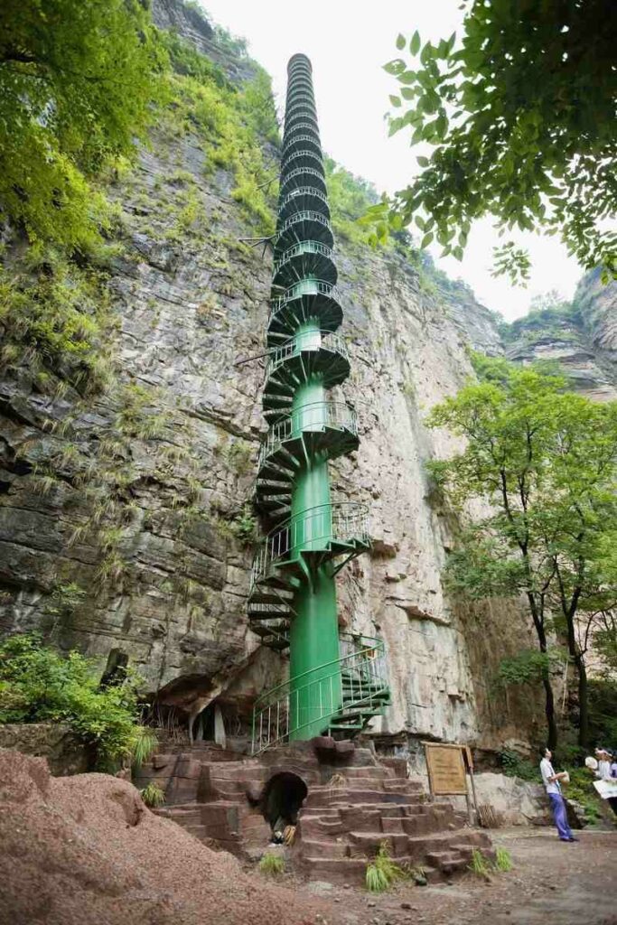 Unique And Dangerous Stairs In The World