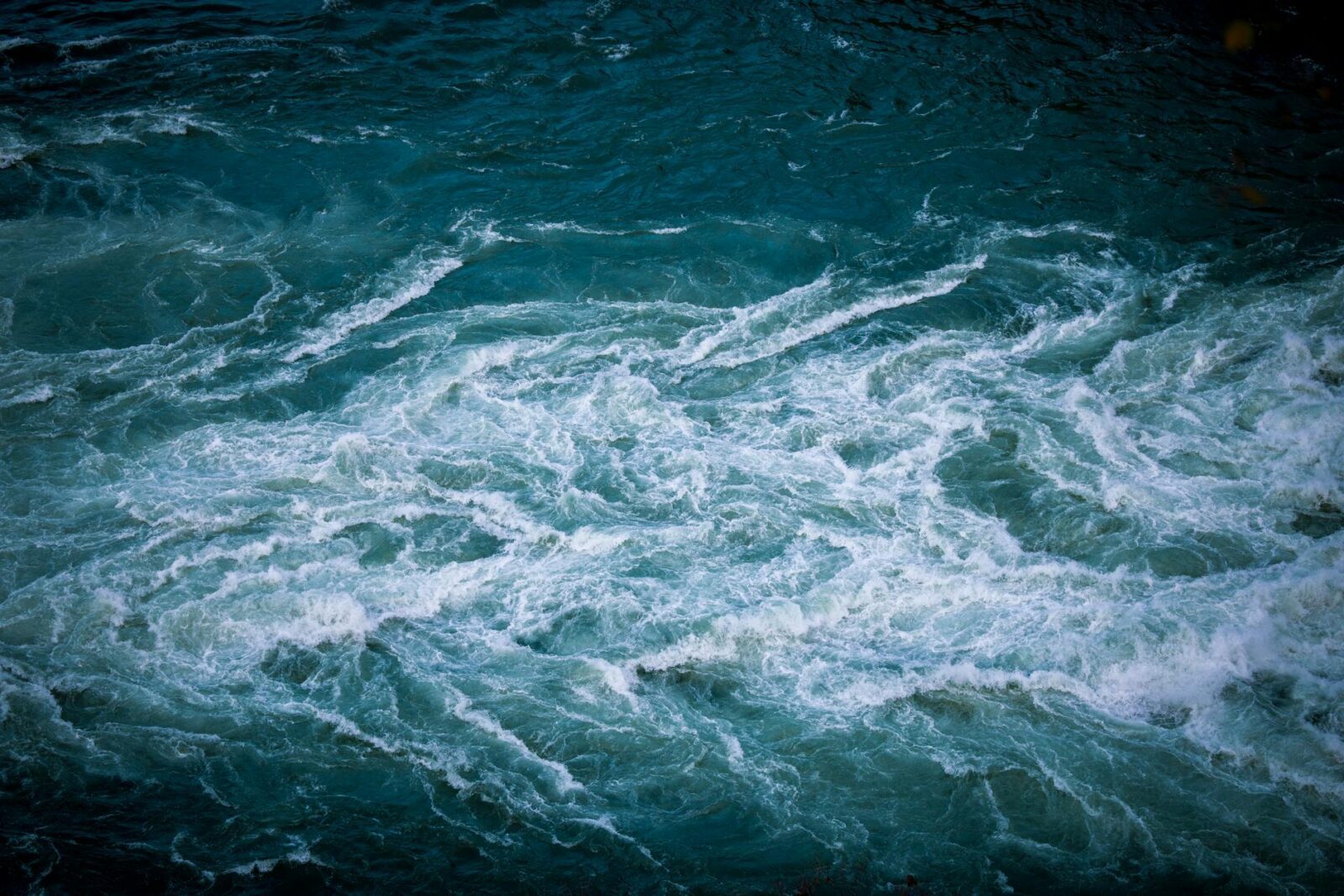 The 2026 Atlantic Hurricane Season Could Bring Up to 16 Storms, According to AccuWeather—Here’s What Travelers Should Know - Photo by Ali Soheil on Pexels