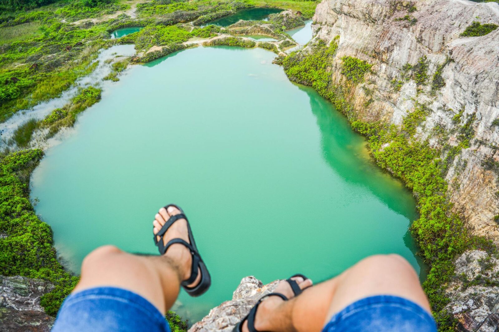 What to Pack for Greece: Our Editors on Their Island Non-Negotiables - Photo by big C on Pexels