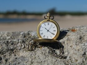 last minute vacation deals - Photo by Antonio Garcia Prats on Pexels