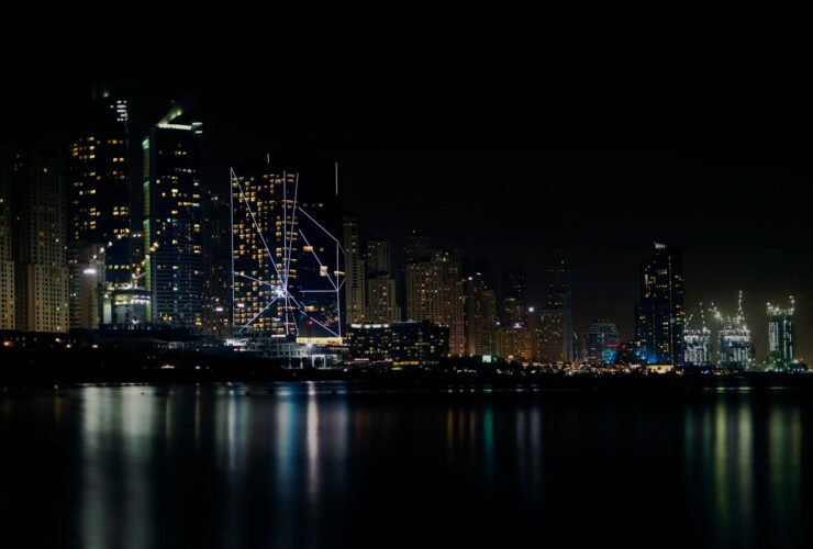 Dubai Throws Hotels a Lifeline as Iran War Devastates Tourism - Photo by Aleksandar Pasaric on Pexels