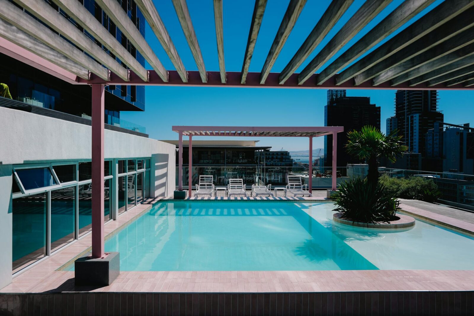 best hotels near me - Photo by Adrien Olichon on Pexels