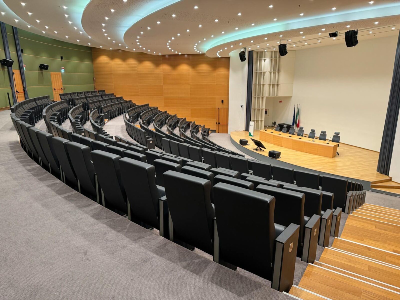 Signia by Hilton Indianapolis Now Accepting Reservations for February 2027 - Photo by Earth Photart on Pexels