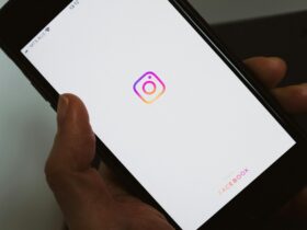 PM calls social media companies into Downing Street - Photo by ready made on Pexels