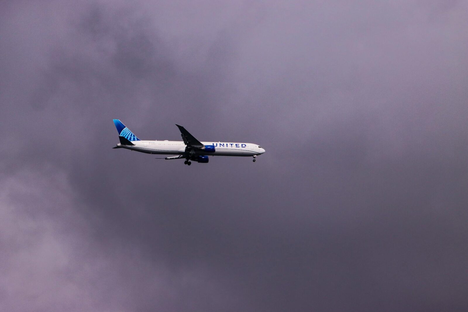 Air India Follows IndiGo With Fuel Surcharge Revision - Photo by Efrem Efre on Pexels