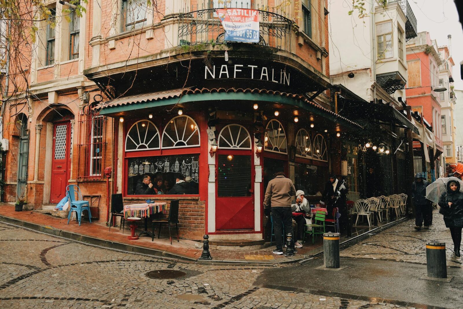 The Best Hotels in Rome by Neighborhood - Photo by Nihat Küçük on Pexels