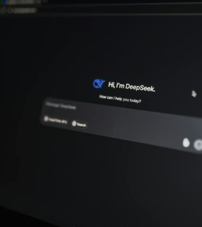 Skyscanner, Almosafer Launch ChatGPT Apps in Middle East, Where AI Booking Is Possible - Photo by Matheus Bertelli on Pexels