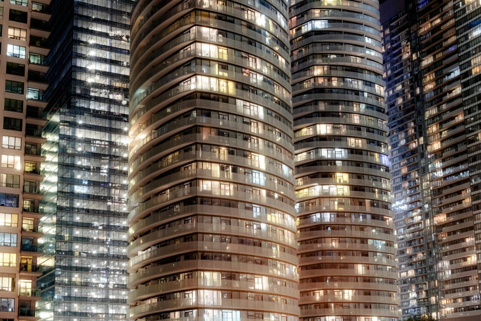 Countries With the Most Skyscrapers in the World - Photo by Harrison Haines on Pexels