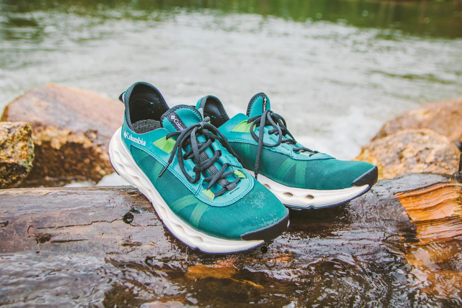 10 Waterproof Sandals for Every Summer Adventure - Photo by Tường Chopper on Pexels