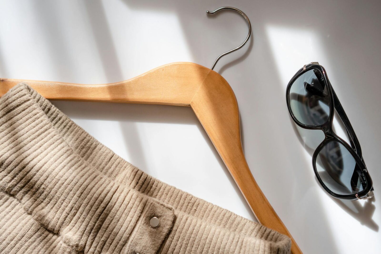 How to Pack for a 2 Week Trip in a Carry On Only - Photo by Atlantic Ambience on Pexels