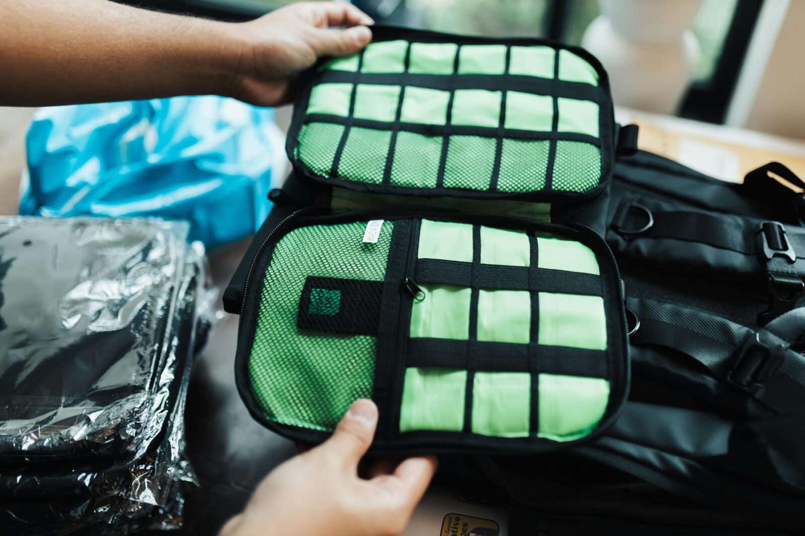 How to Pack for a 2 Week Trip in a Carry On Only — Updated Guide - Photo by Matheus Bertelli on Pexels