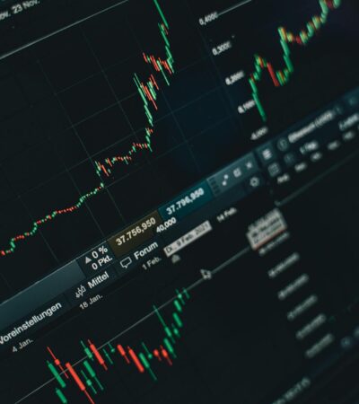 dow jones - Photo by Alesia Kozik on Pexels