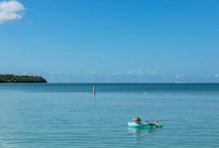 10 Unique Countries Without Land Borders You Should Know About - Photo by Matthew Hernandez on Pexels