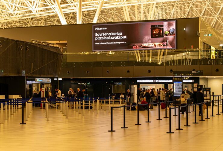 New EU Travel Rules Fully Launch This Week. Are Airports Ready? - Photo by Vladimir Srajber on Pexels