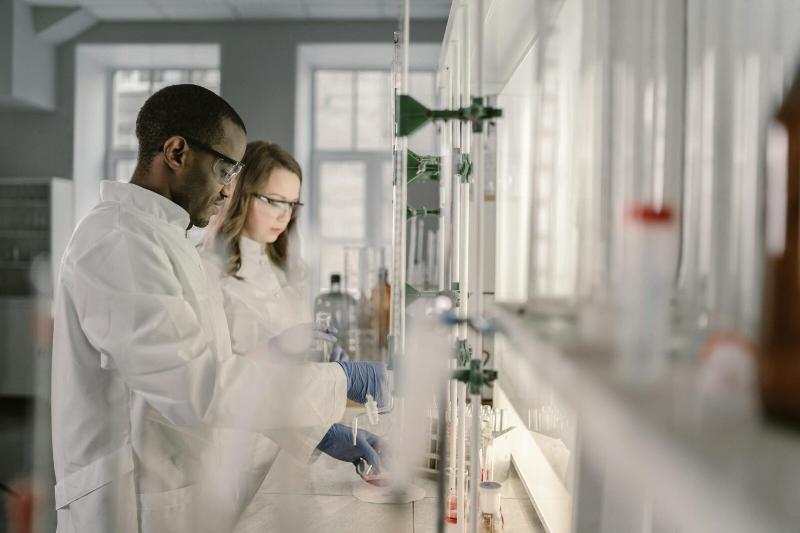 We’re hiring – looking for scientific experts for high-profile roles - Photo by Mikhail Nilov on Pexels