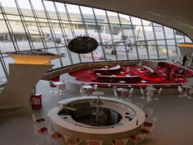 This major East Coast hub may be home to the hottest airport lounge battle - Photo by Josh Withers on Pexels