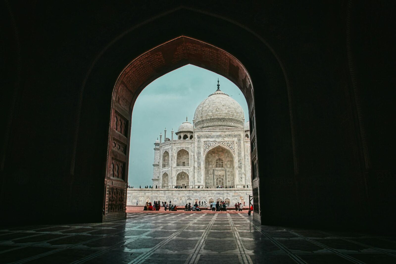 Hilton Supercharges Its India Expansion with Strategic Agreement with Royal Orchid Hotels - Photo by Prince lakra on Pexels