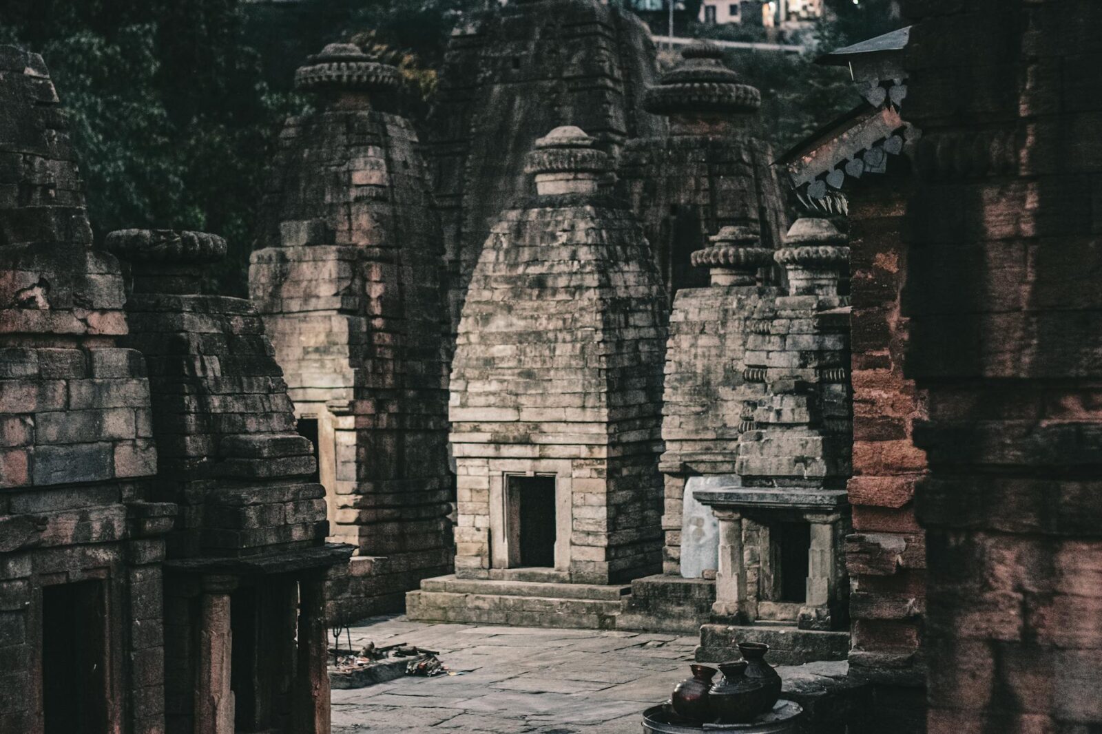 Holy Fire in Jerusalem: Orthodox Easter’s Miracle of Light in a Time of War - Photo by Hemant Singh Chauhan on Pexels