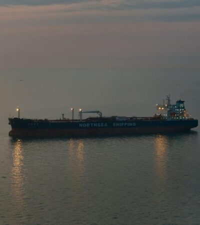 Re-opening the Strait a global responsibility, Prime Minister set to tell world leaders - Photo by Chengxin Zhao on Pexels