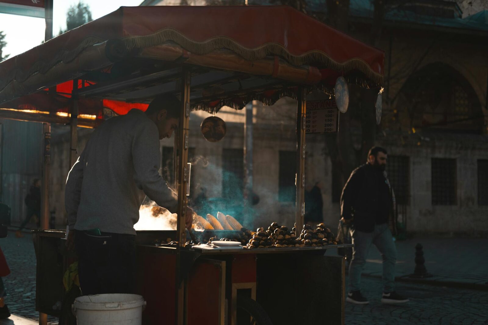 Budget Travel Hacks How to Travel the World on $50 a Day - Photo by Görkem Cetinkaya on Pexels