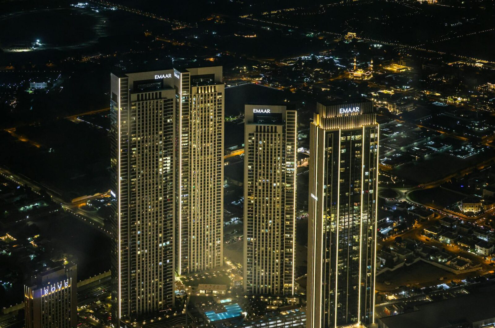 Countries With the Most Skyscrapers in the World — Updated Guide - Photo by Magda Ehlers on Pexels