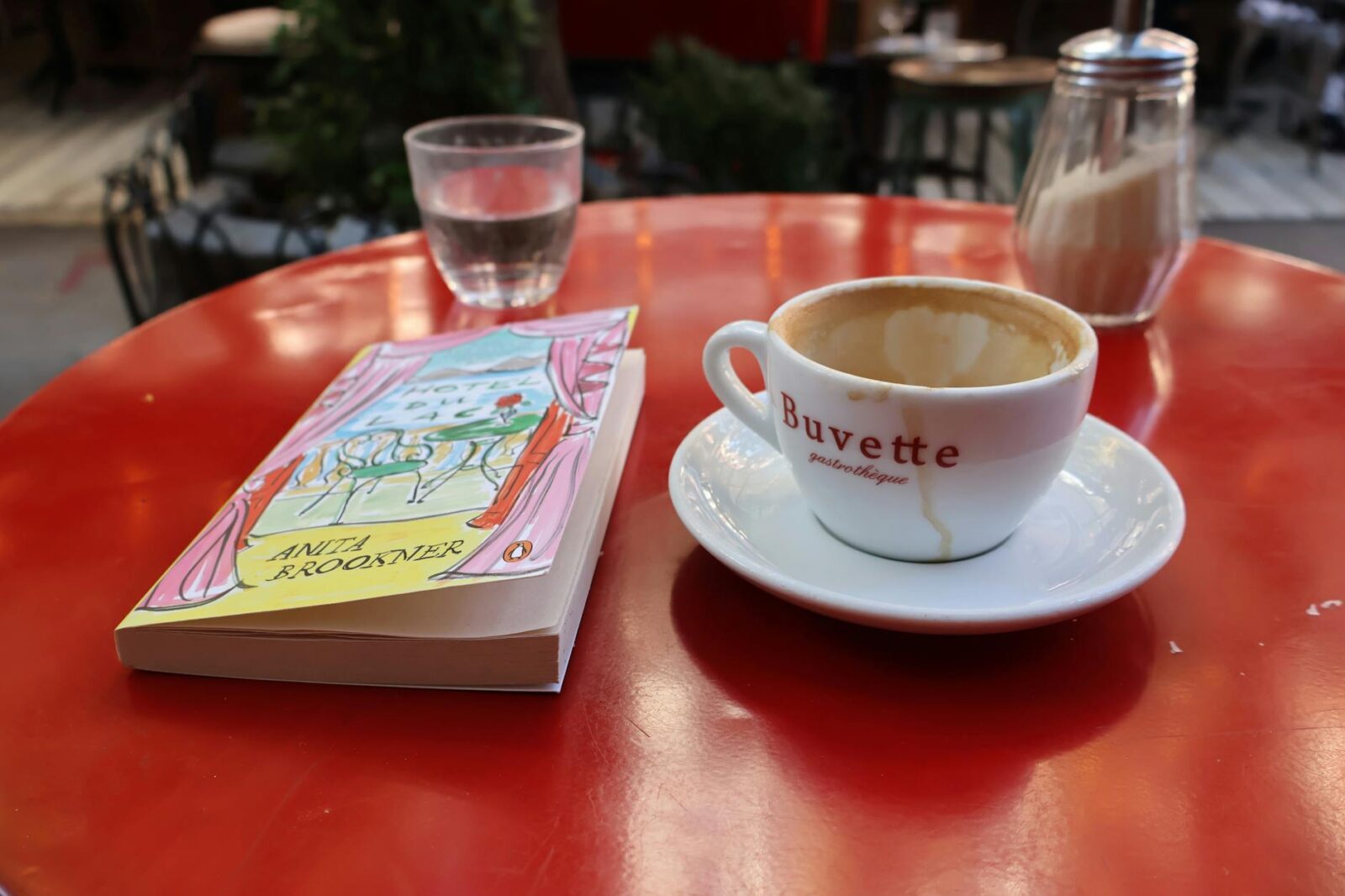 Work From Hotel: The Best Lobbies in NYC for Locking In and Getting Stuff Done - Photo by Sarah O'Shea on Pexels