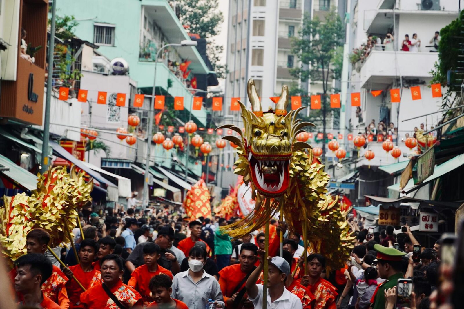 Maha Songkran World Water Festival 2026 opens in Bangkok - Photo by Tuan Vy on Pexels