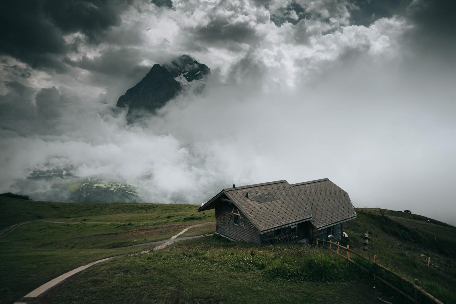 10 'coolest' vacation spots to escape the heat this summer - Photo by urtimud.89 on Pexels