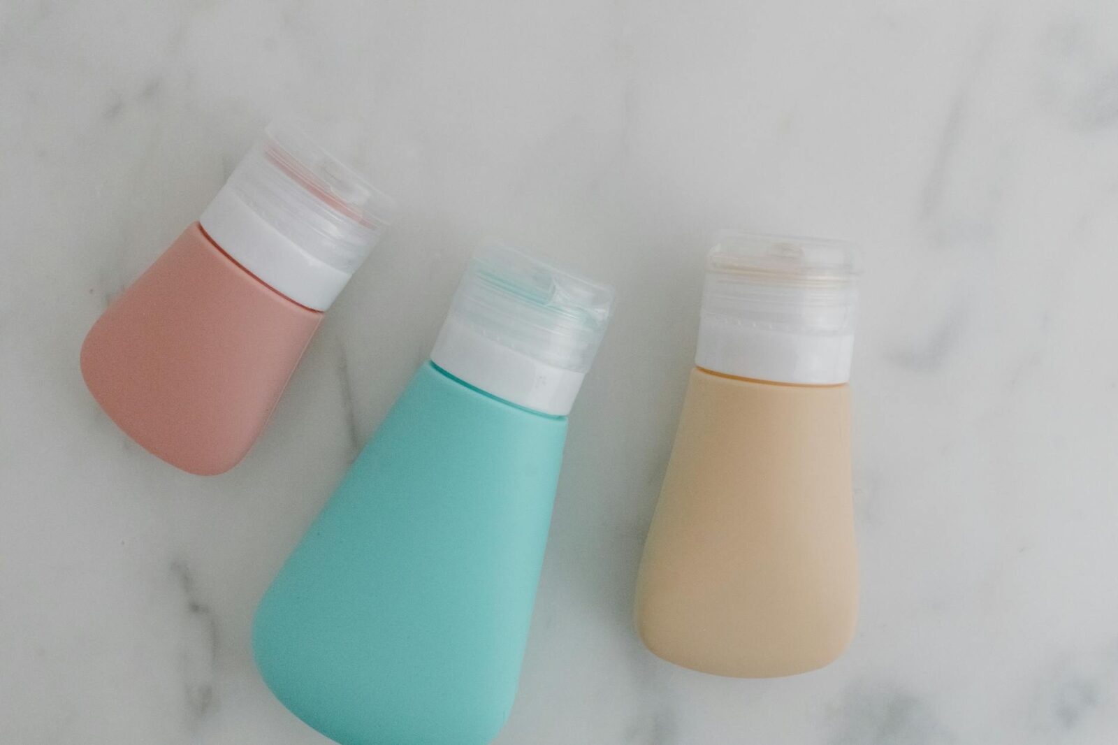 These Editor-Tested Travel Toiletry Bottles Are TSA-Approved and Leakproof - Photo by Tara Winstead on Pexels