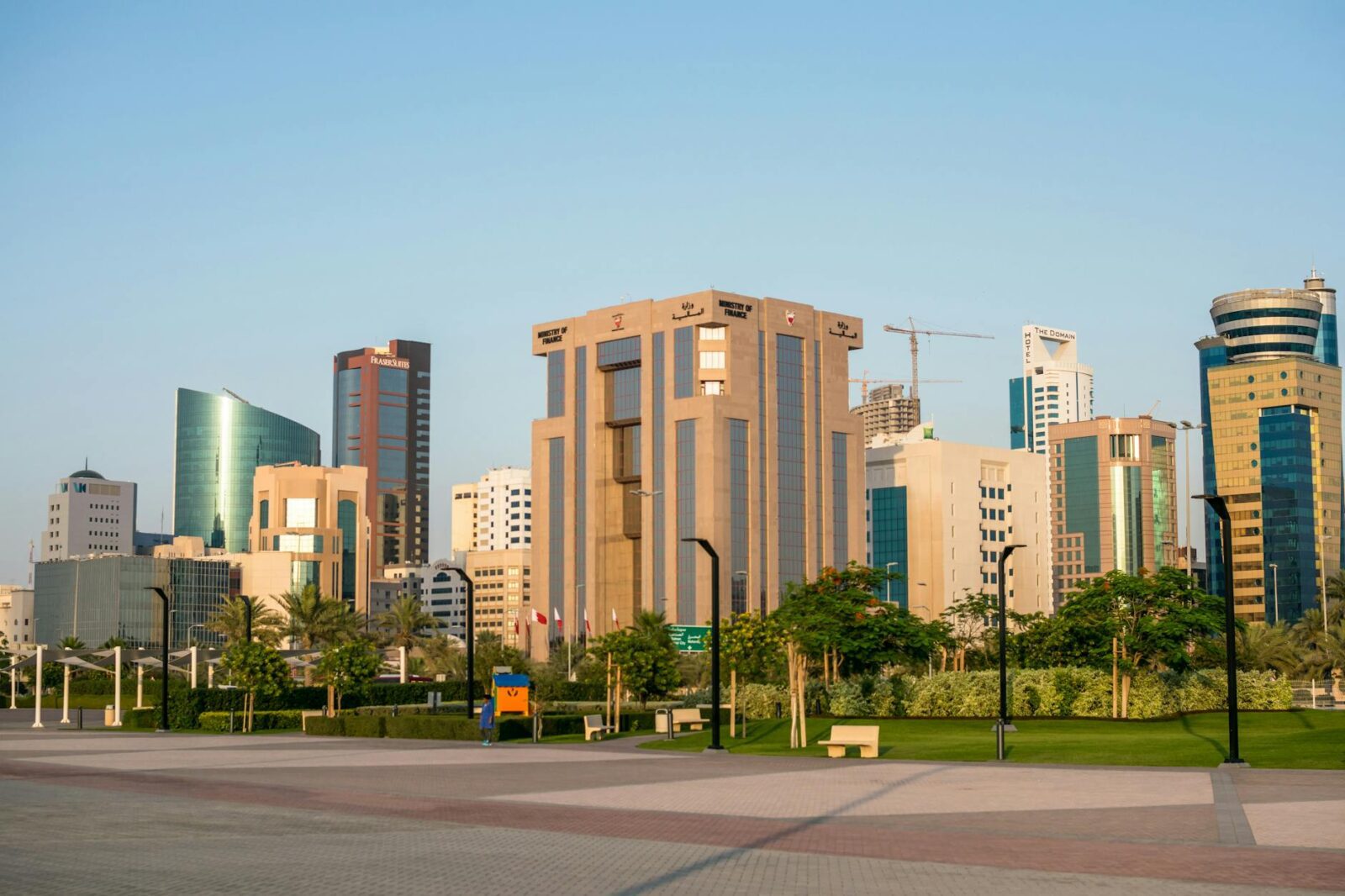 Bahrain Gives Travel a Grace Period on Fees - Photo by Satheesh Cholakkal on Pexels
