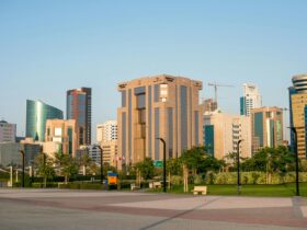 Bahrain Gives Travel a Grace Period on Fees - Photo by Satheesh Cholakkal on Pexels