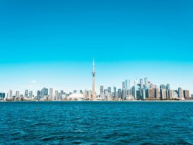 Hopper Takes Over Canadian Bank Deal From Expedia - Photo by Luis Ruiz on Pexels