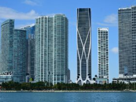 best hotels miami - Photo by Tory Brown on Pexels