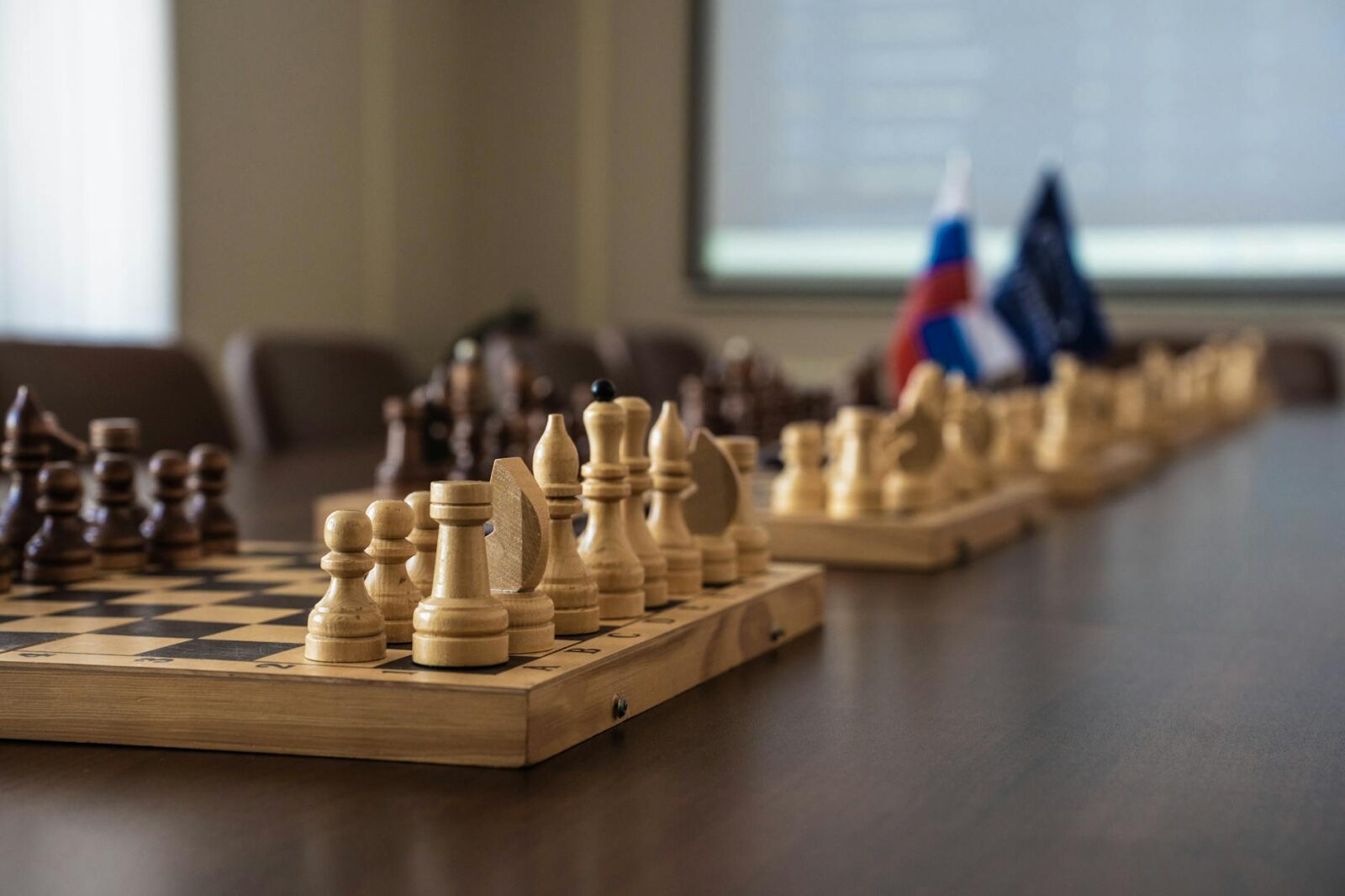 Jamie Dimon Says Moats in Banking Are Temporary. Sounds Like Travel. - Photo by Alex Urezkov on Pexels