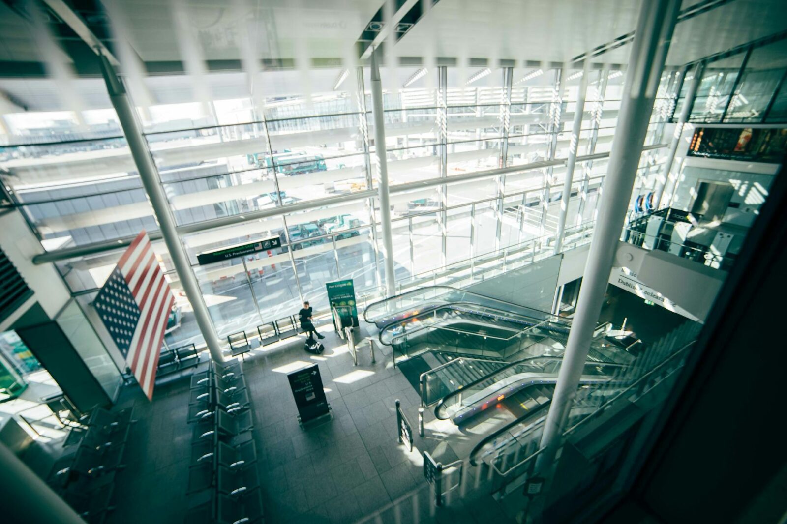 Avelo Airlines Looks to Car, Hotel Partnerships After ICE Controversy - Photo by Ian Porce on Pexels