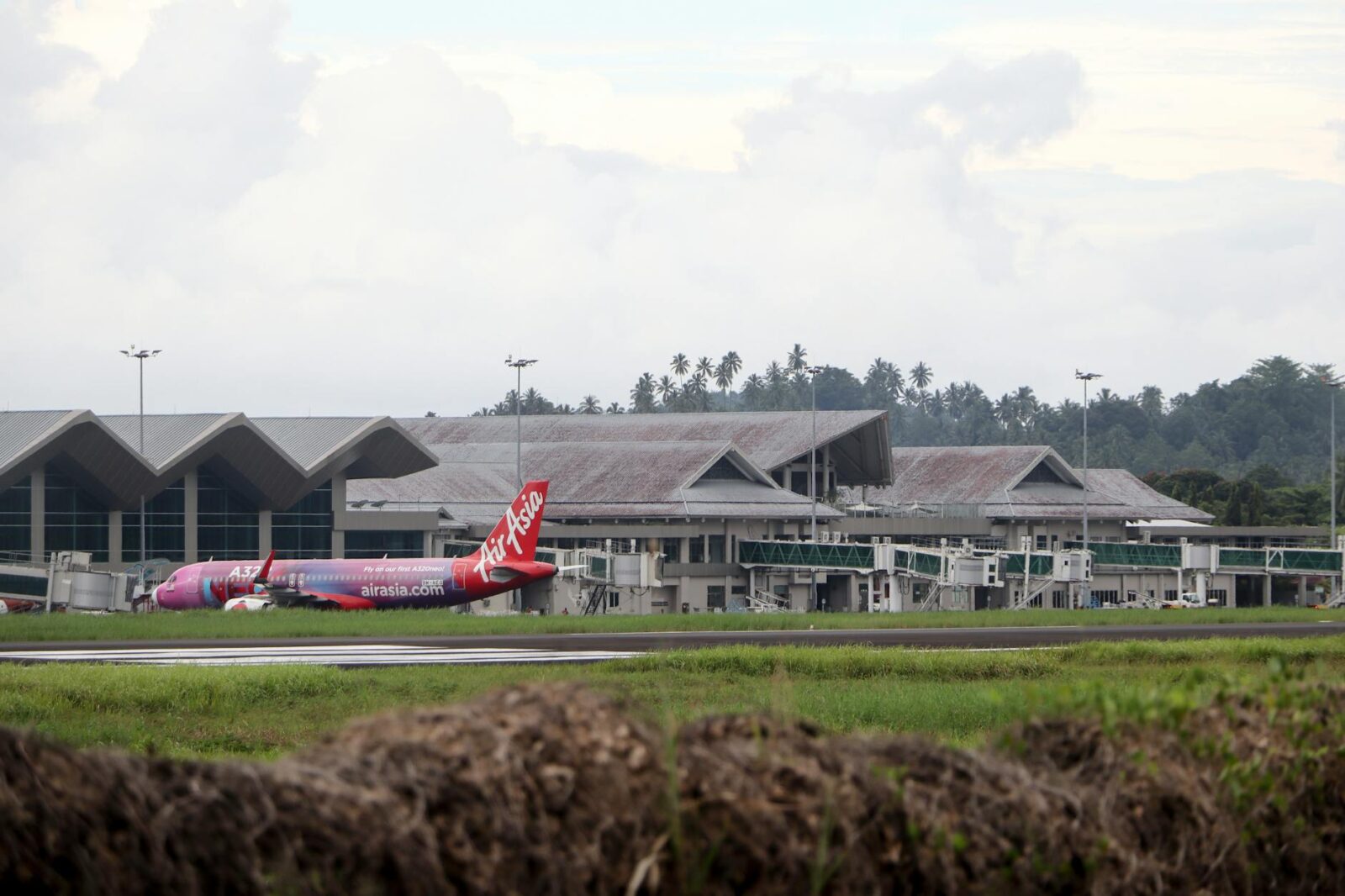 Canada strengthens Indo-Pacific ties through changes to visa requirements for eligible travellers from Indonesia and Malaysia - Photo by Farid S on Pexels