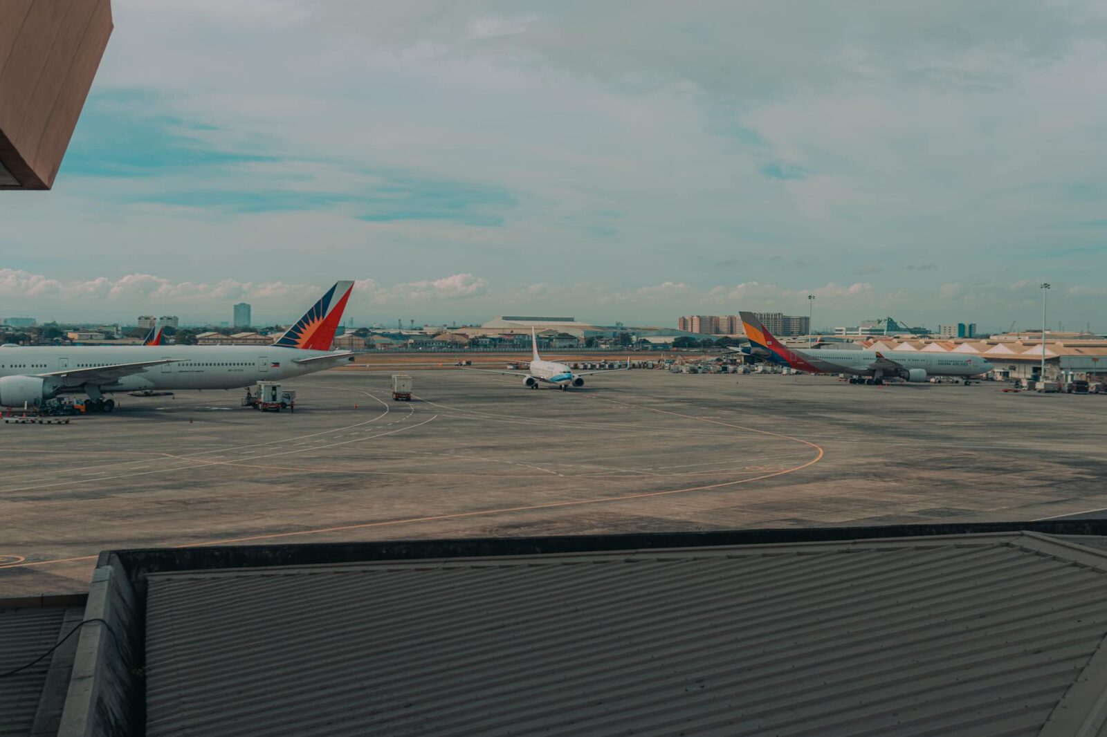 Southwest Moves Toward Latest Reinvention: Long-Haul International and Lounges - Photo by Nothing Ahead on Pexels