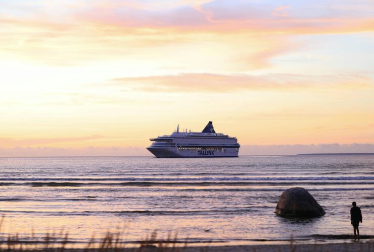 south america cruise deals - Photo by Valeria Boltneva on Pexels