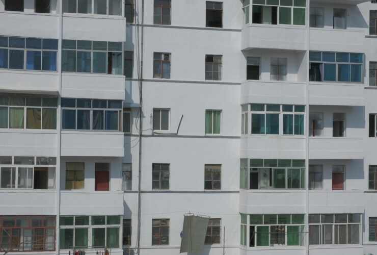 Three housing associations get top consumer grade - Photo by Jenkin Shen on Pexels