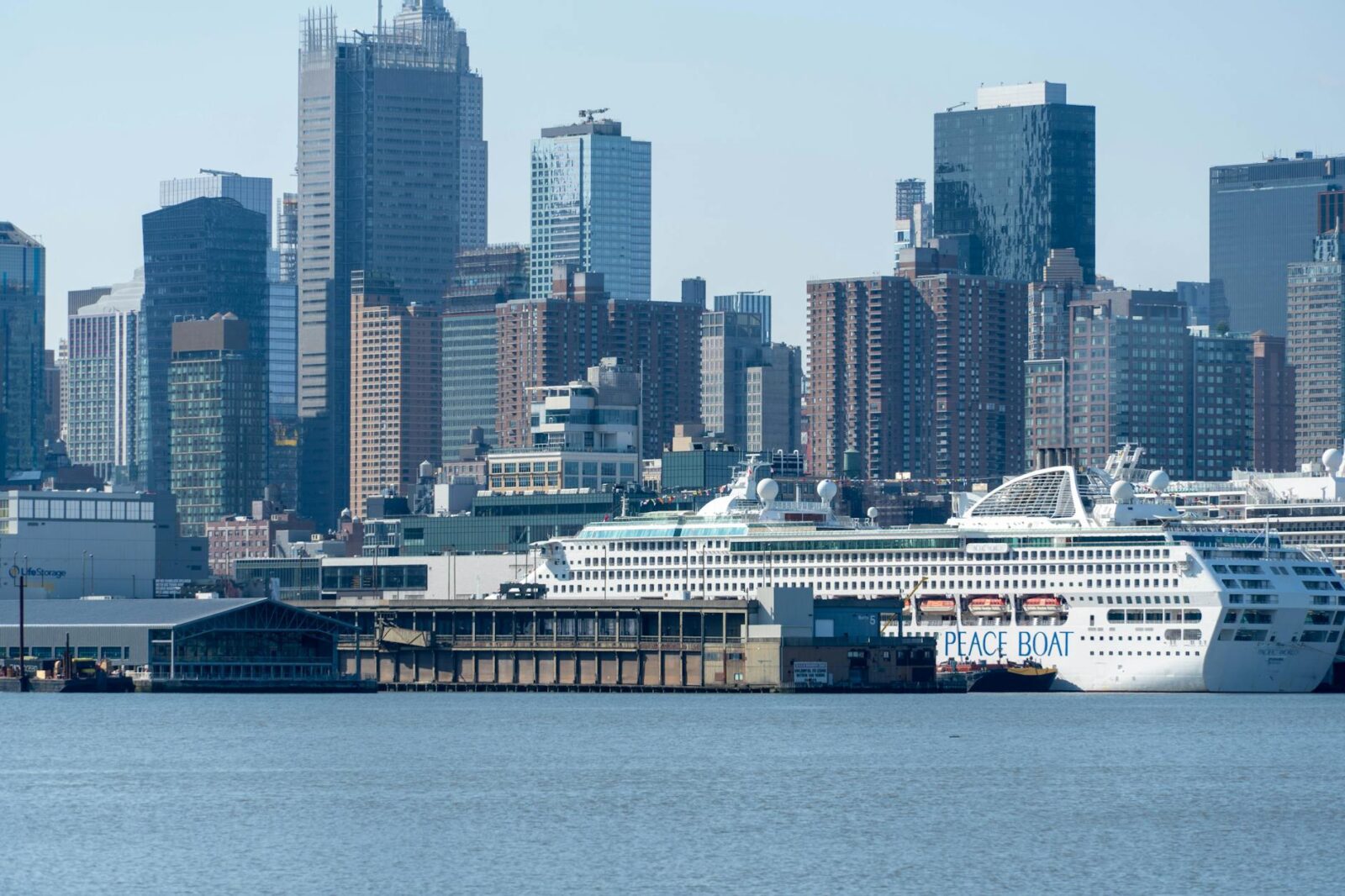 How to Experience the Vintage Sailing Parade That Will Take Over NYC on July 4 - Photo by Sjuan Dogjani on Pexels