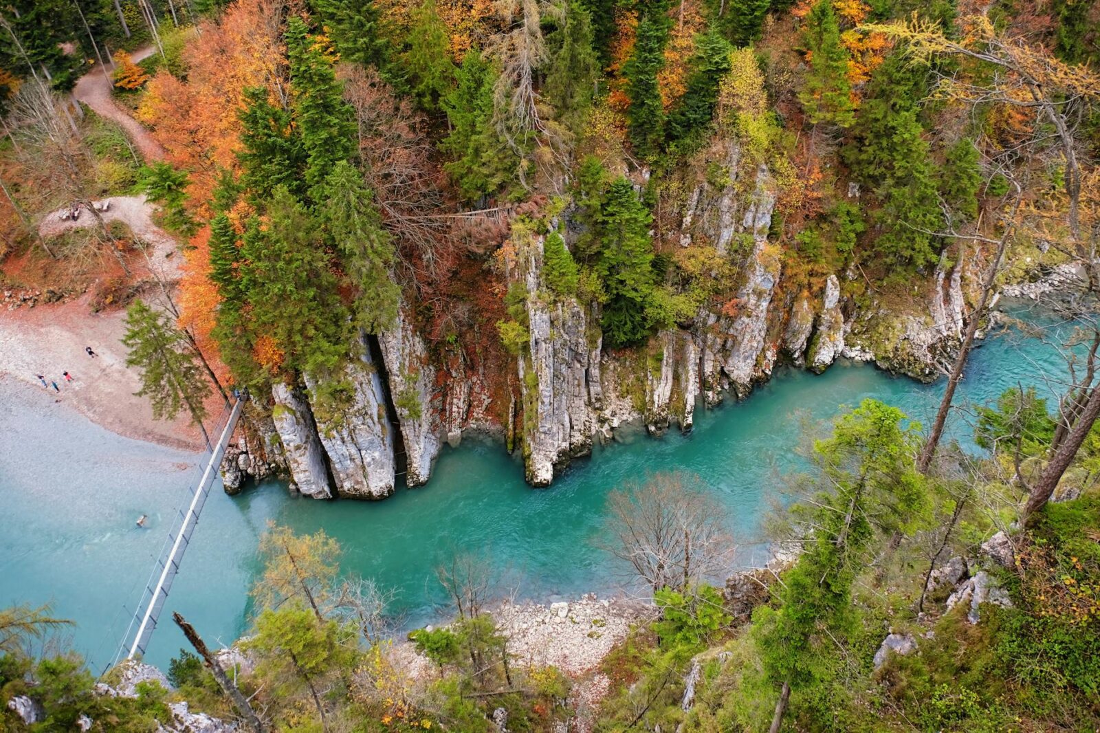 Amazing Bridges Around the World Every Traveler Should See - Photo by - landsmann - on Pexels