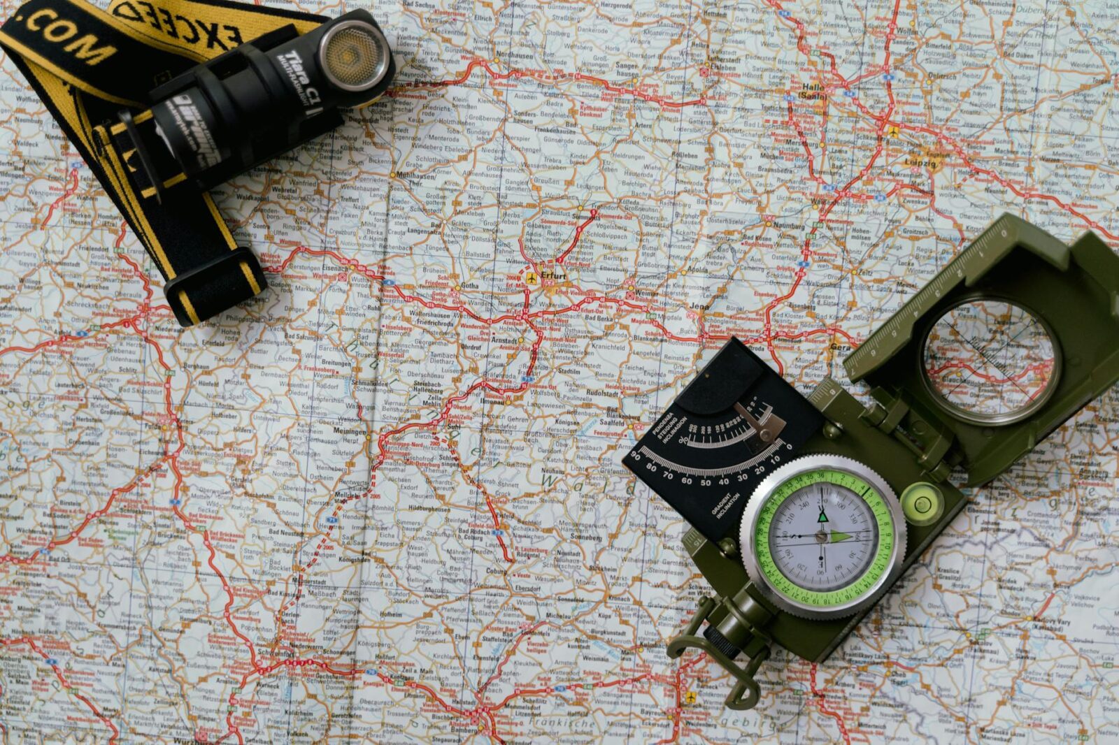level 3 travel advisory meaning - Photo by Tima Miroshnichenko on Pexels