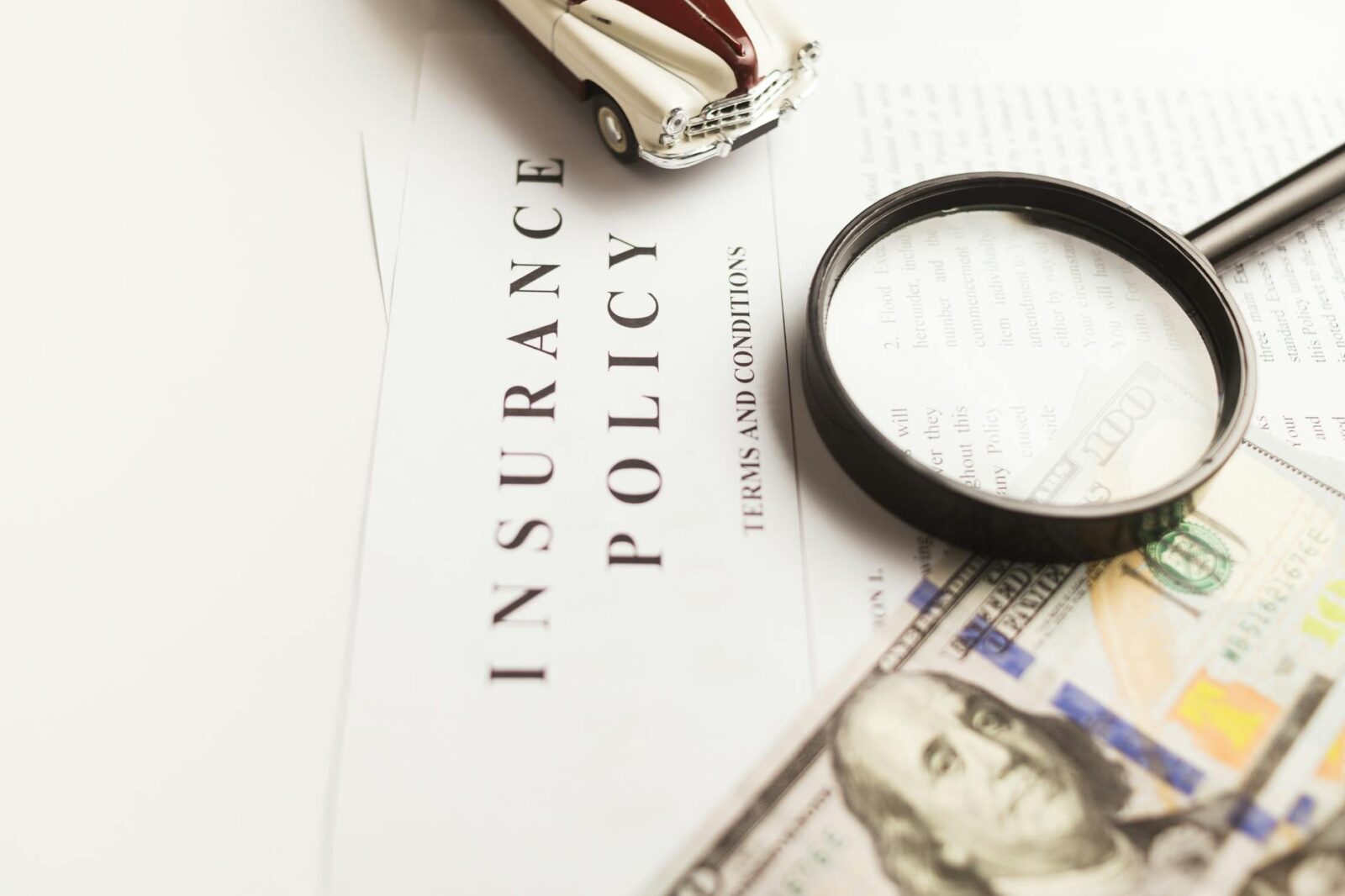 flight travel insurance - Photo by Vlad Deep on Pexels