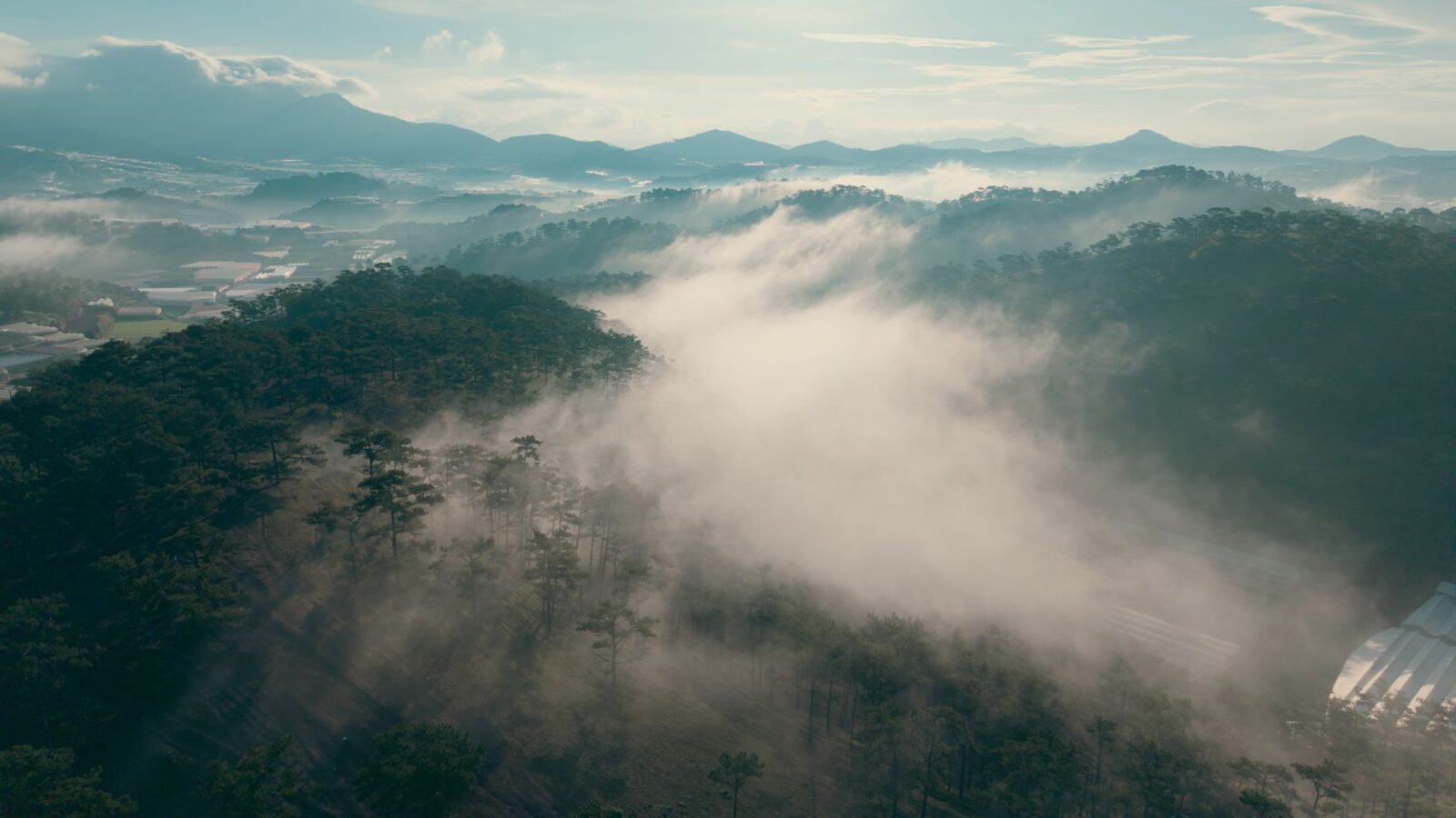 Top Hill Stations in India That Tourists Haven't Discovered Yet — Updated Guide - Photo by Phi Long on Pexels