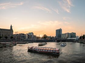 Amsterdam Proposes Tourism Tax Hike to 20% - Photo by Niklas Jeromin on Pexels