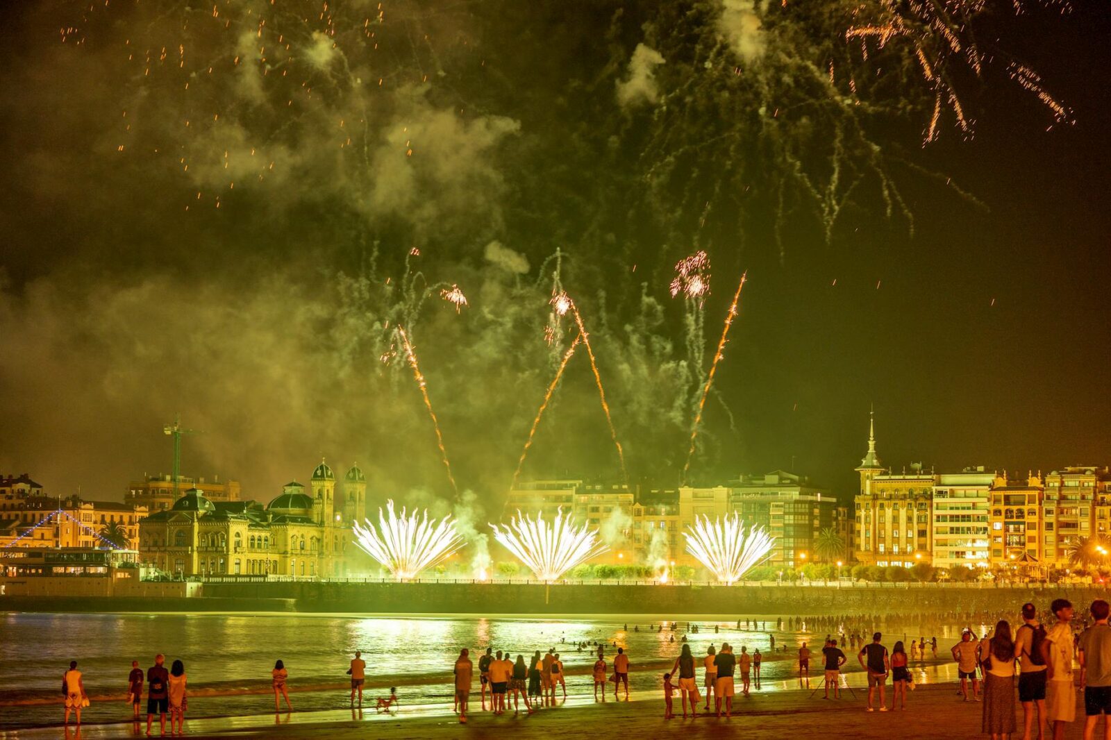 The 10 best places to travel in July - Photo by luis Peralta on Pexels