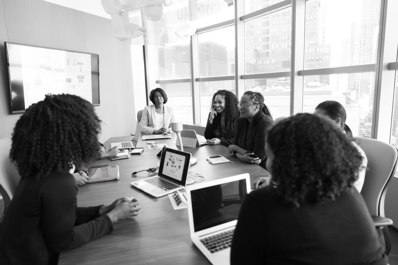 English language requirement extended to AEWV skill level 3 roles - Photo by Christina Morillo on Pexels