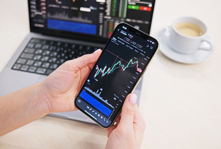 Improved digital platform for trade remedies case management - Photo by TabTrader.com app on Pexels