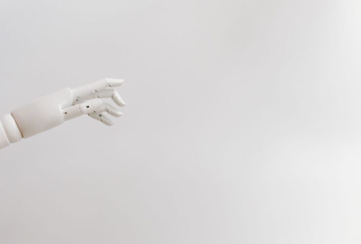 AI Is Eroding the OTA’s First-Click Advantage — Here’s How Hotels Can Win It Back - Photo by Tara Winstead on Pexels
