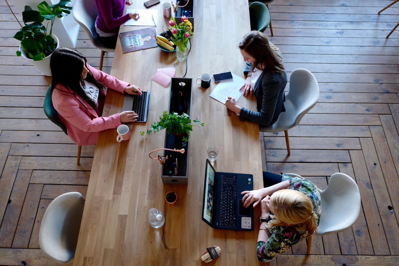 Best Digital Nomad Visa Programs Around the World 2026 — Updated Guide - Photo by CoWomen on Pexels